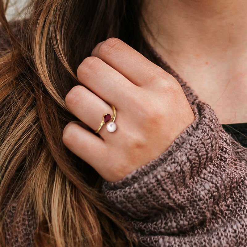 Garnet & Freshwater Cultured Pearl Ring in Gold Plated image number null