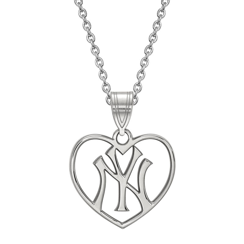 New York Yankees Heart Pendant image number null