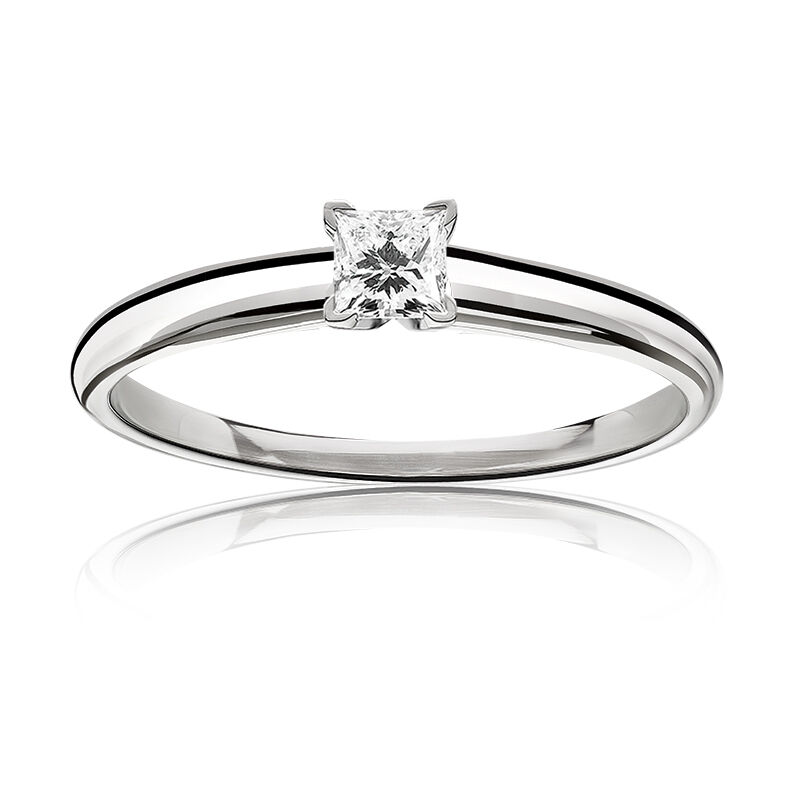 Princess-Cut 3/8ct. Diamond Solitaire Engagement Ring image number null