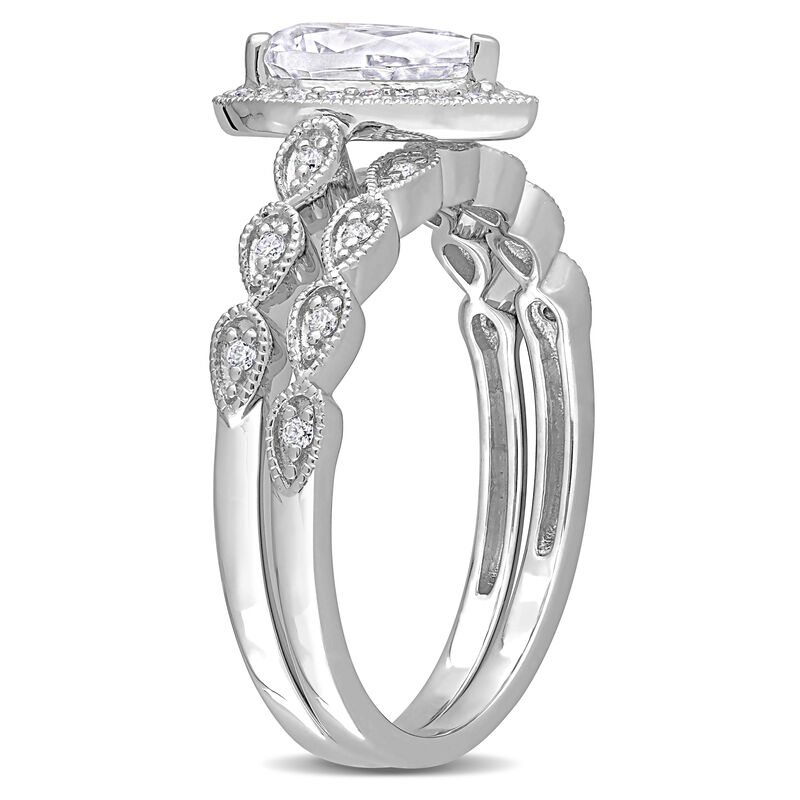 Vintage-Inspired Pear 1ctw. Created Moissanite Bridal Set in Sterling Silver image number null