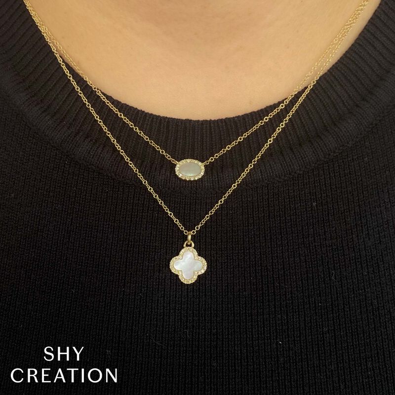 Diamond Mother of Pearl Clover Pendant in 14k Yellow Gold image number null