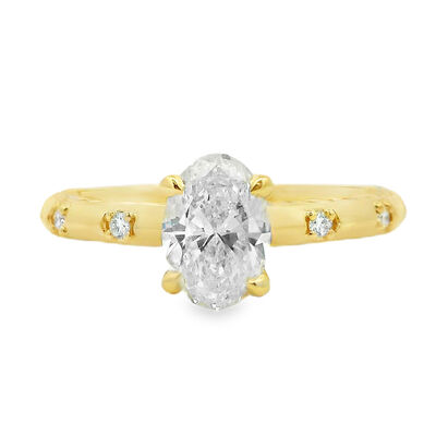 Oval Diamond 1 2/5ctw. Knife Edge Side Accent Engagement Ring in 14k Yellow Gold
