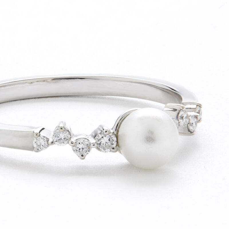 Pearl & Lab Grown Diamond Squiggle Ring in 10k White Gold image number null