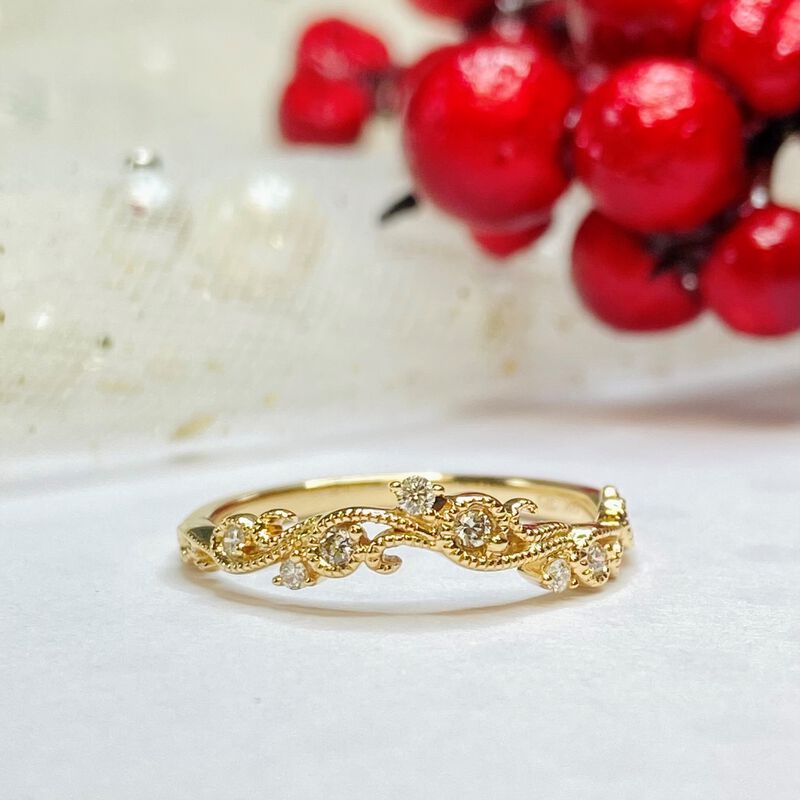Diamond Floral-Inspired 1/10ctw. Contour Band in 14k Yellow Gold image number null