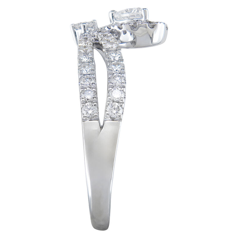 Heart Natural Diamond 1 1/2ctw. Halo Split Shank Engagement Ring in 14k White Gold image number null