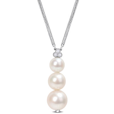 Graduated 3-Stone Freshwater Pearl Necklace in Sterling Silver