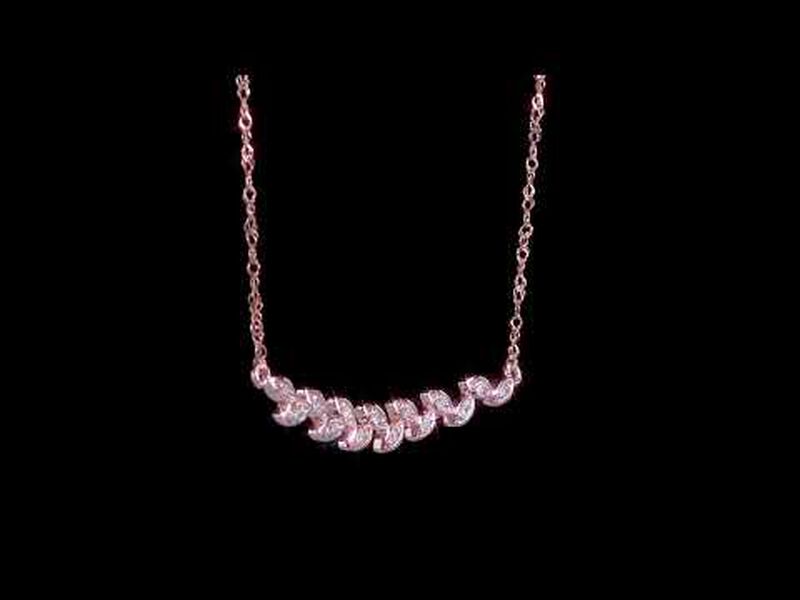 Everly Diamond Leaf Petals Necklace in 10k Rose Gold image number null