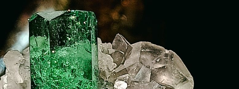 Discover the Latest Styling Trends for May Birthstone Jewelry